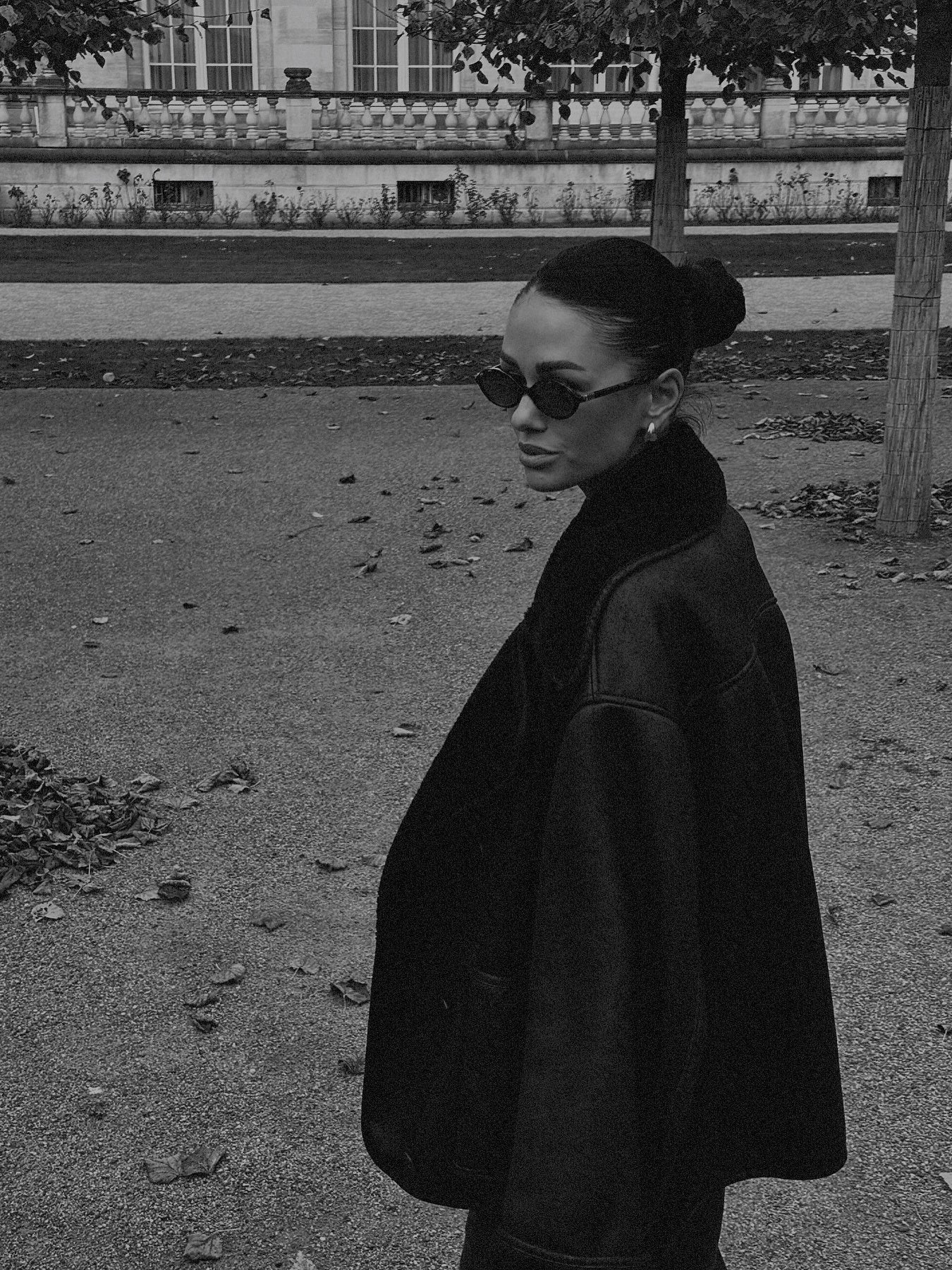 Retro Black Coat for women's