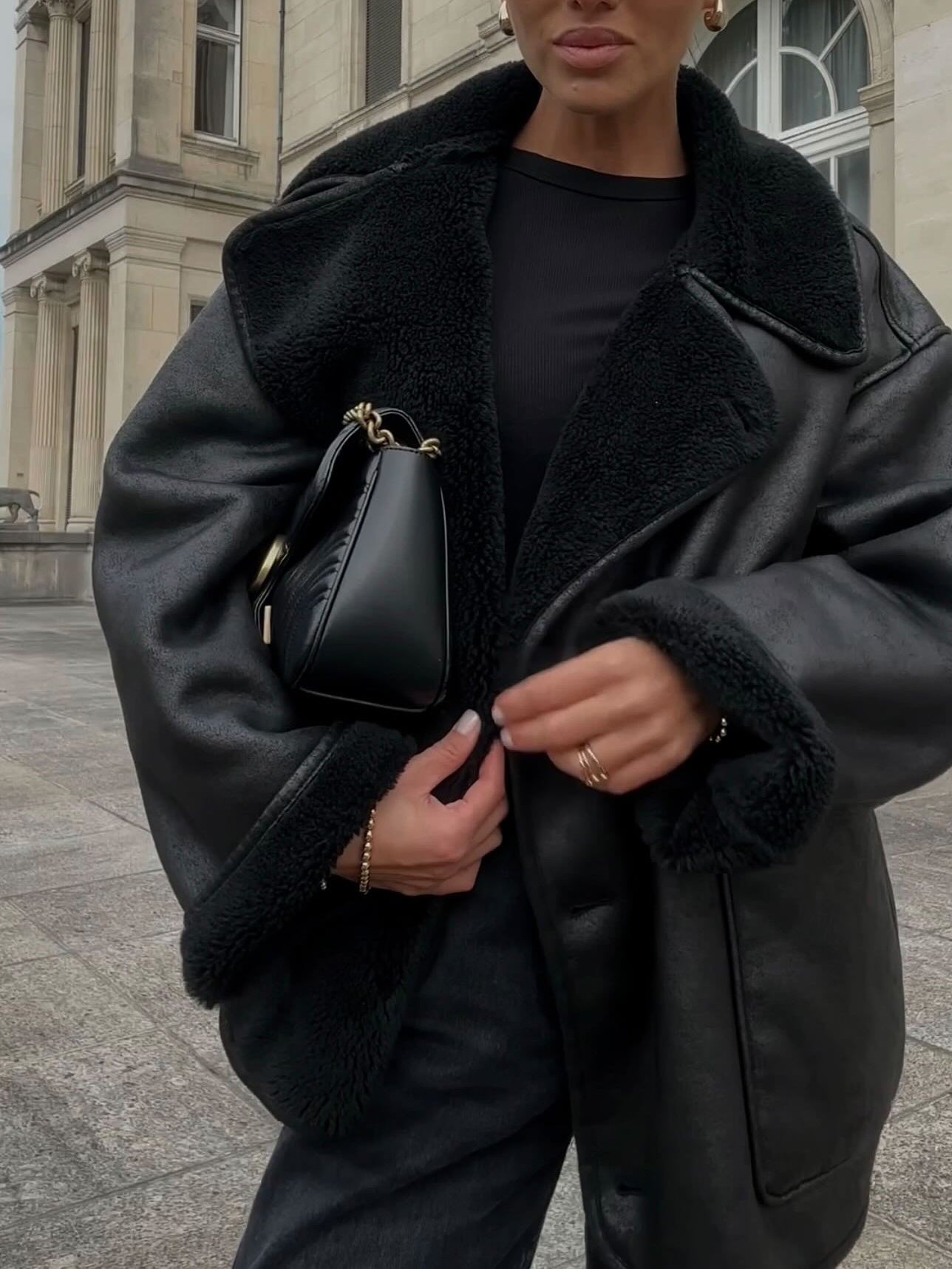 Retro Black Coat for women's