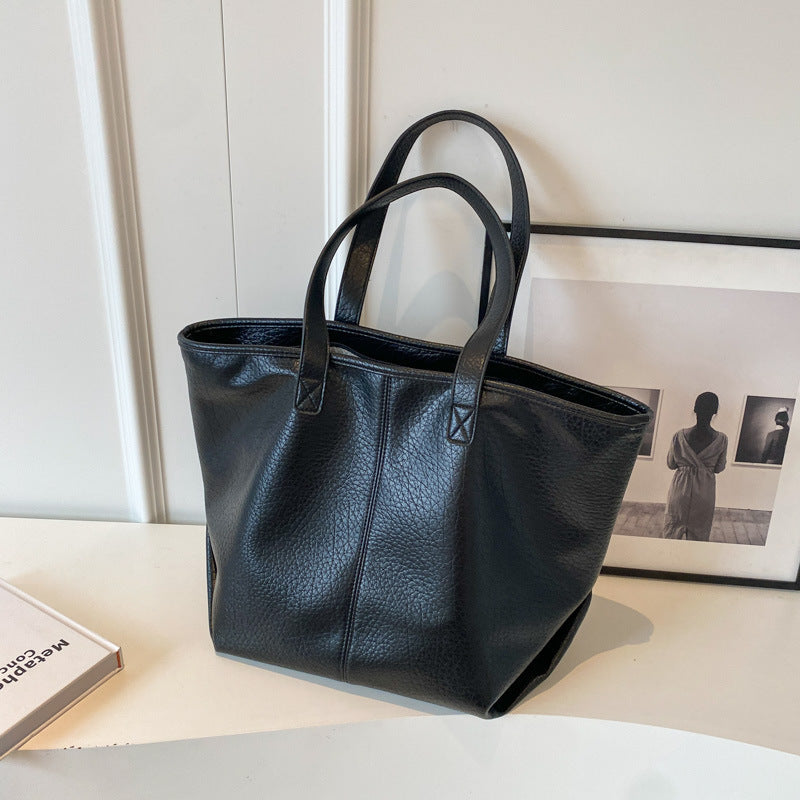 High-end Commuting Retro Bag