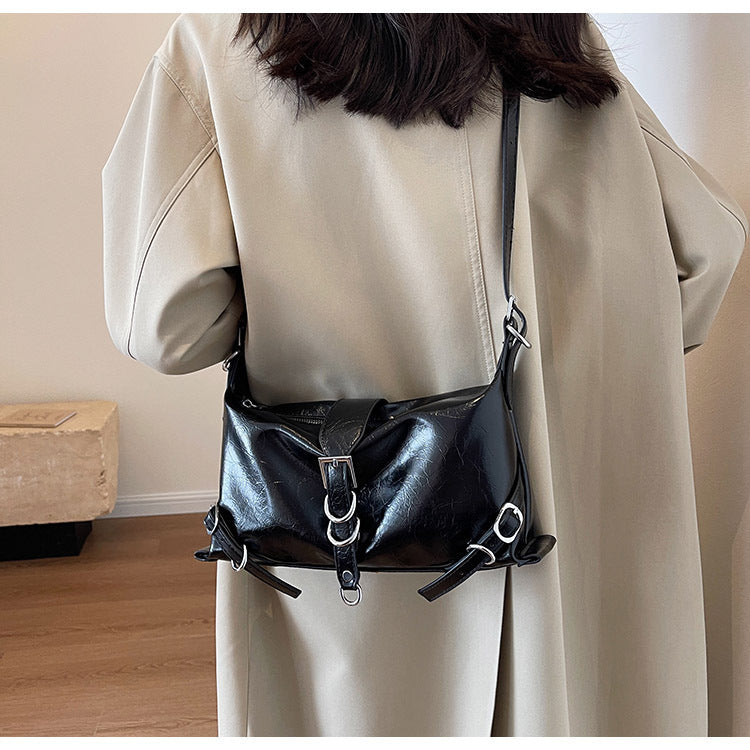 Underarm Advanced Western Style Bag