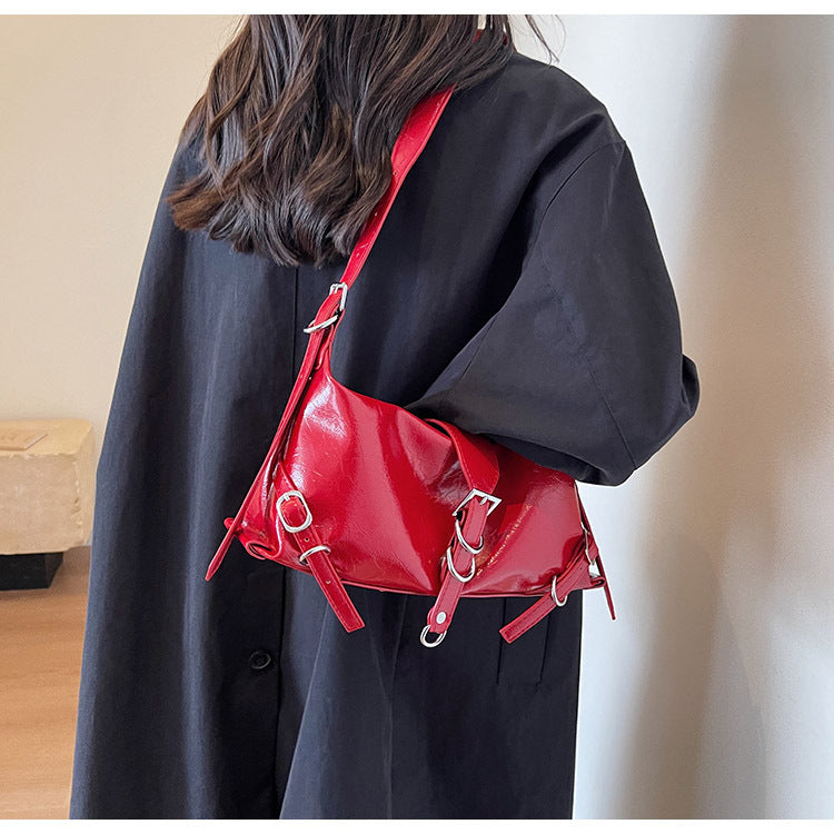 Underarm Advanced Western Style Bag