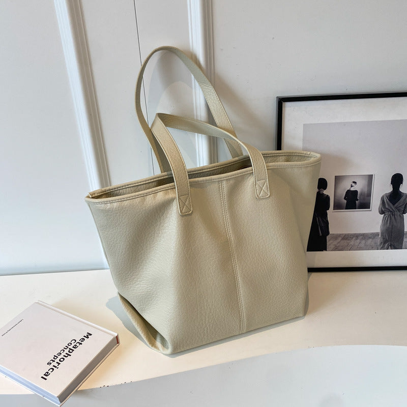 High-end Commuting Retro Bag